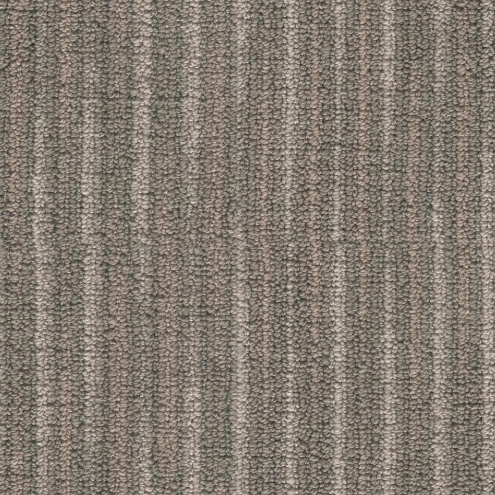 Lavish Line Swatch