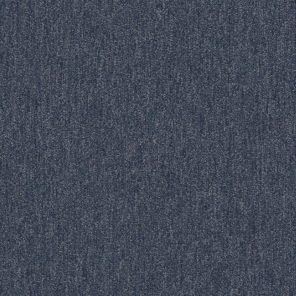 Outpouring TL Swatch