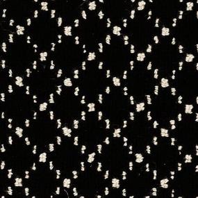 Tuxedo Zoomed Swatch