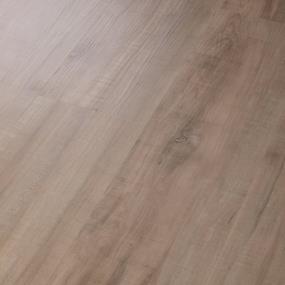 Showdown Plus II 20 - Character Oak Swatch