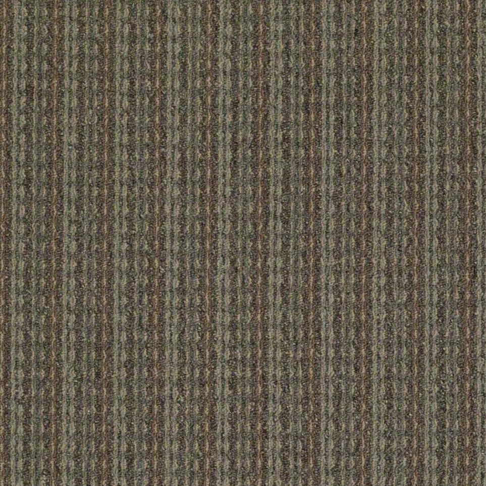 Moccasin Zoomed Swatch