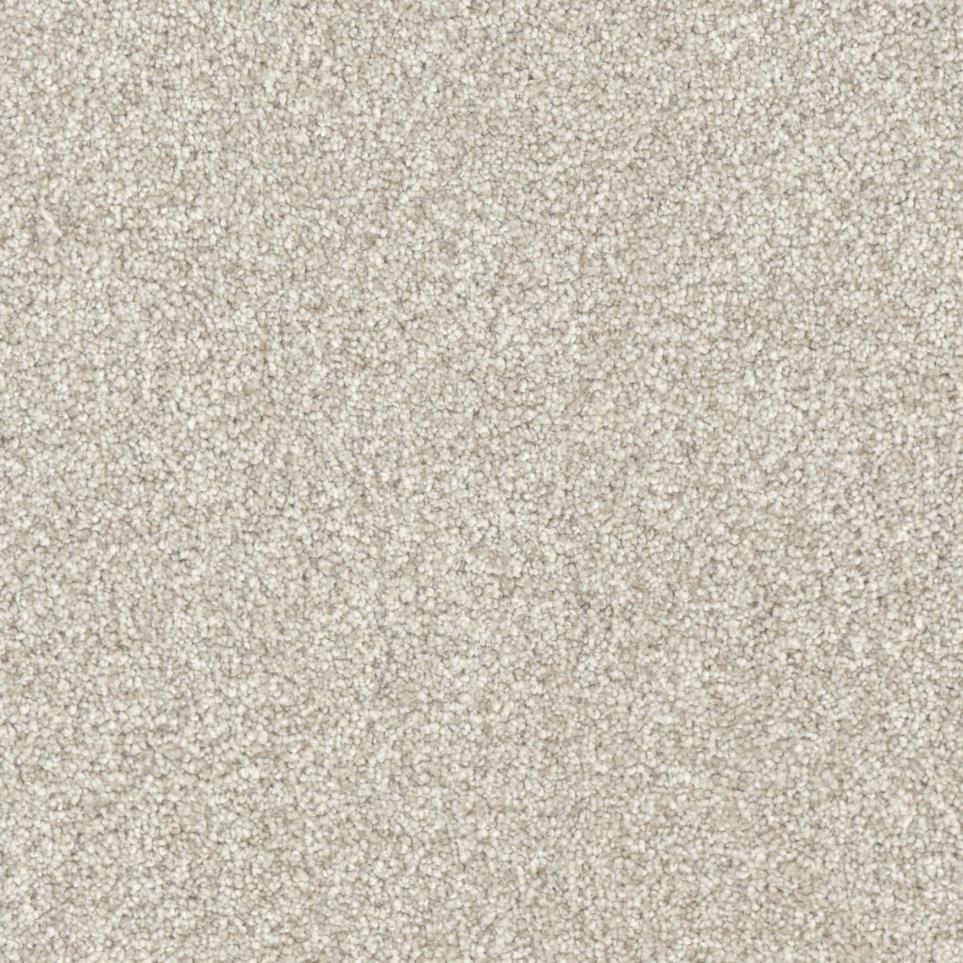 Crushed Pearls Zoomed Swatch