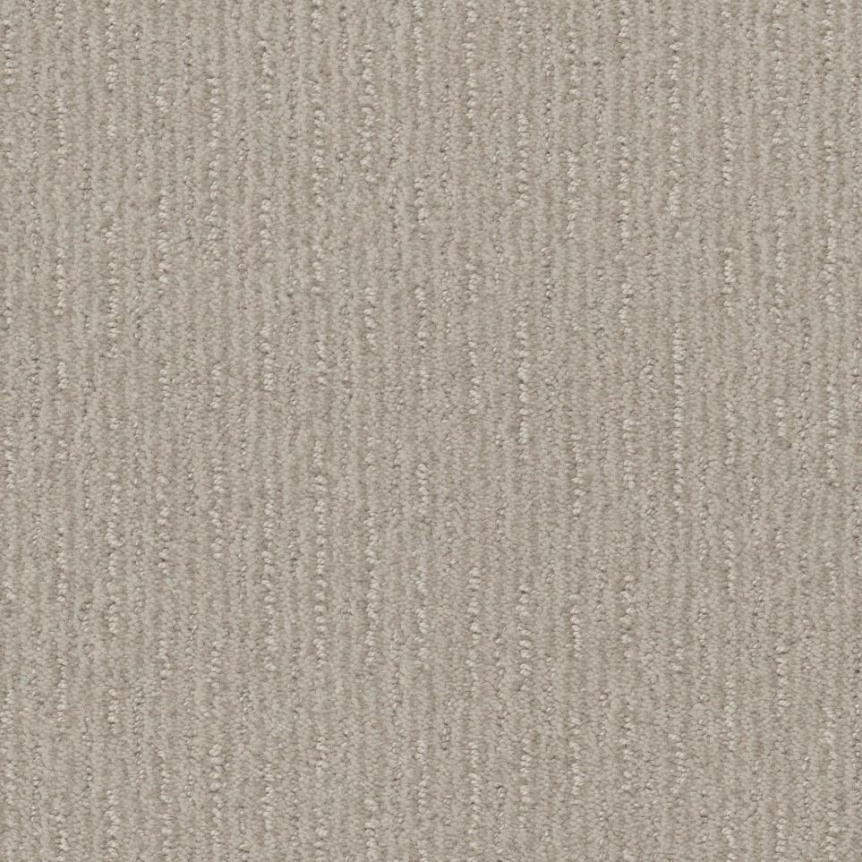 Chic Cream Zoomed Swatch