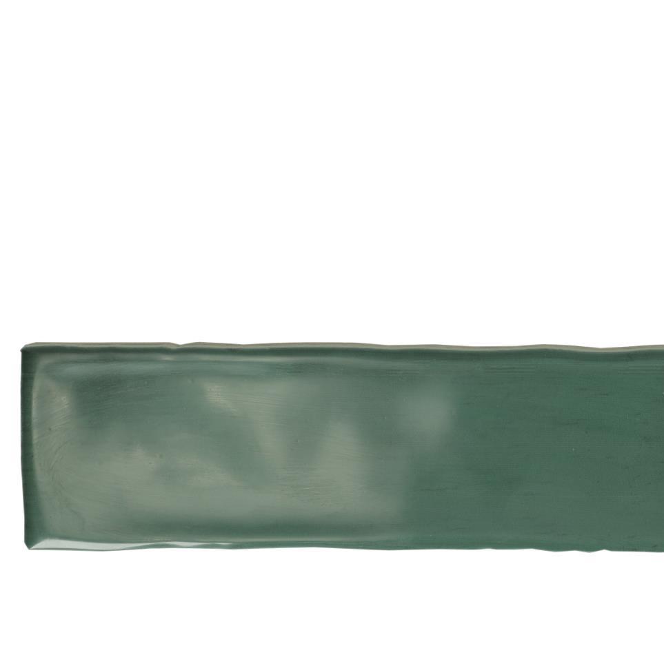 Allure Glossy Zoomed Swatch