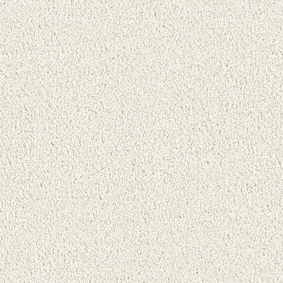 Pearlesque Zoomed Swatch