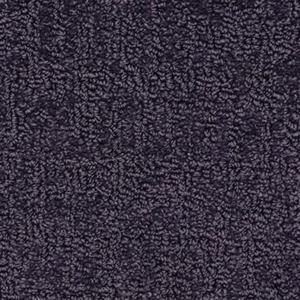 Romance Zoomed Swatch
