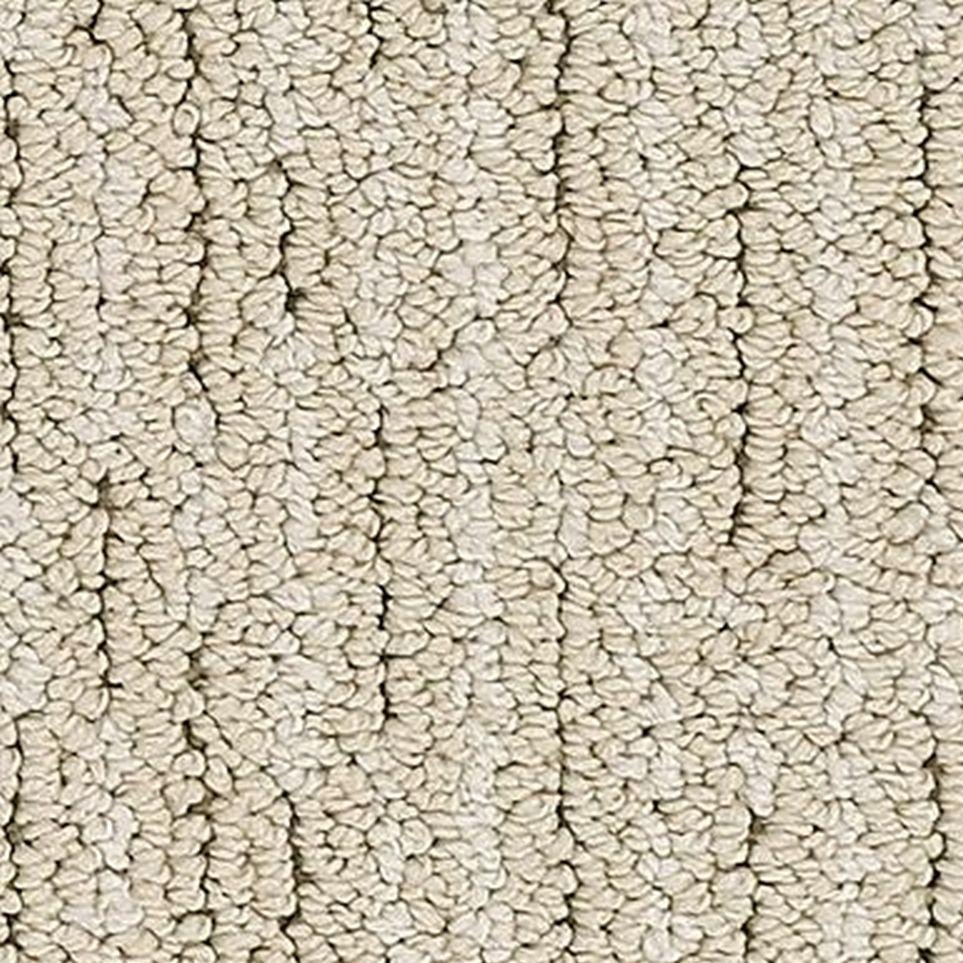 Ivory Shimmer Zoomed Swatch