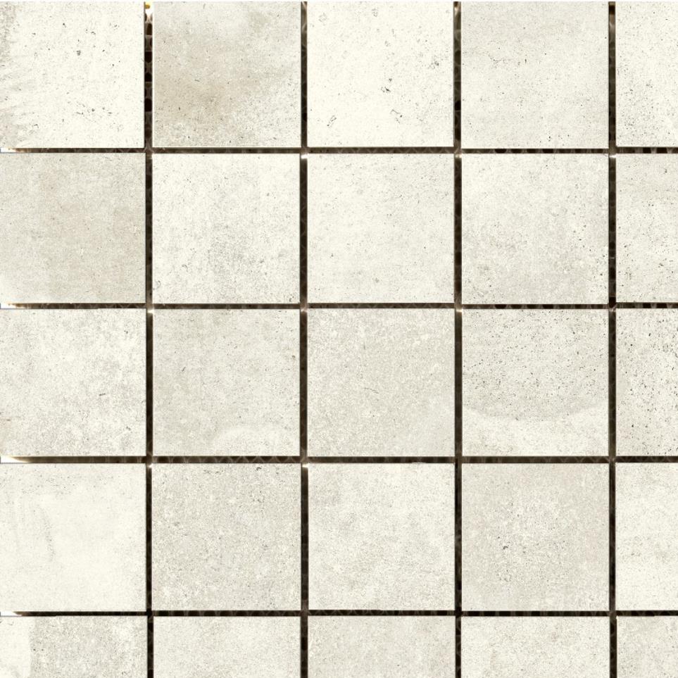 White Zoomed Swatch