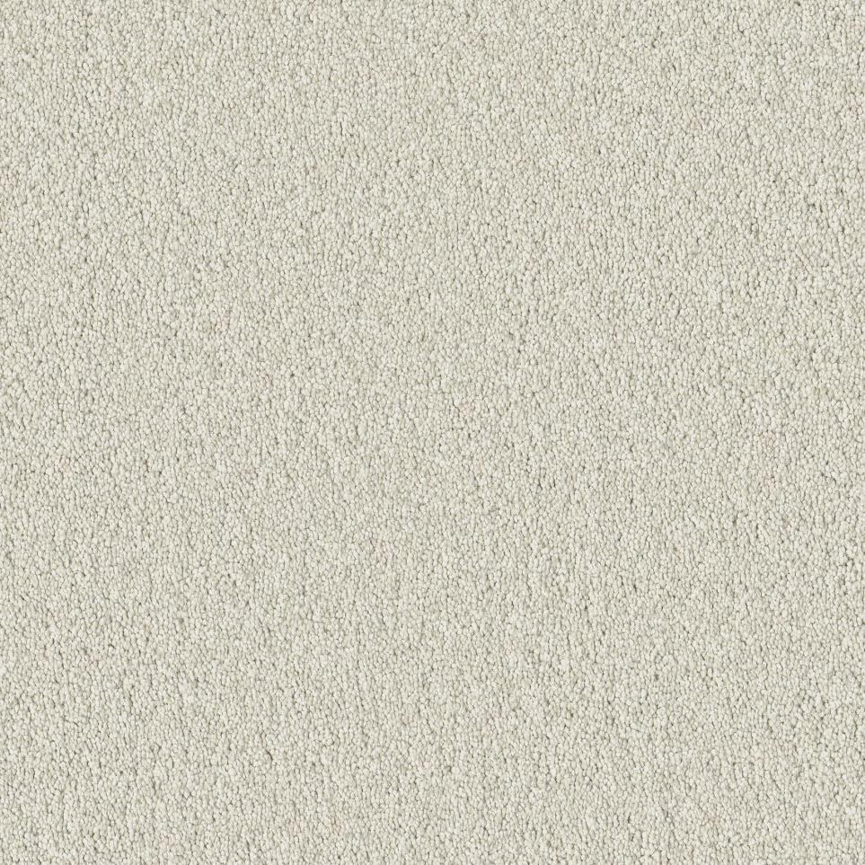 Breezy Zoomed Swatch