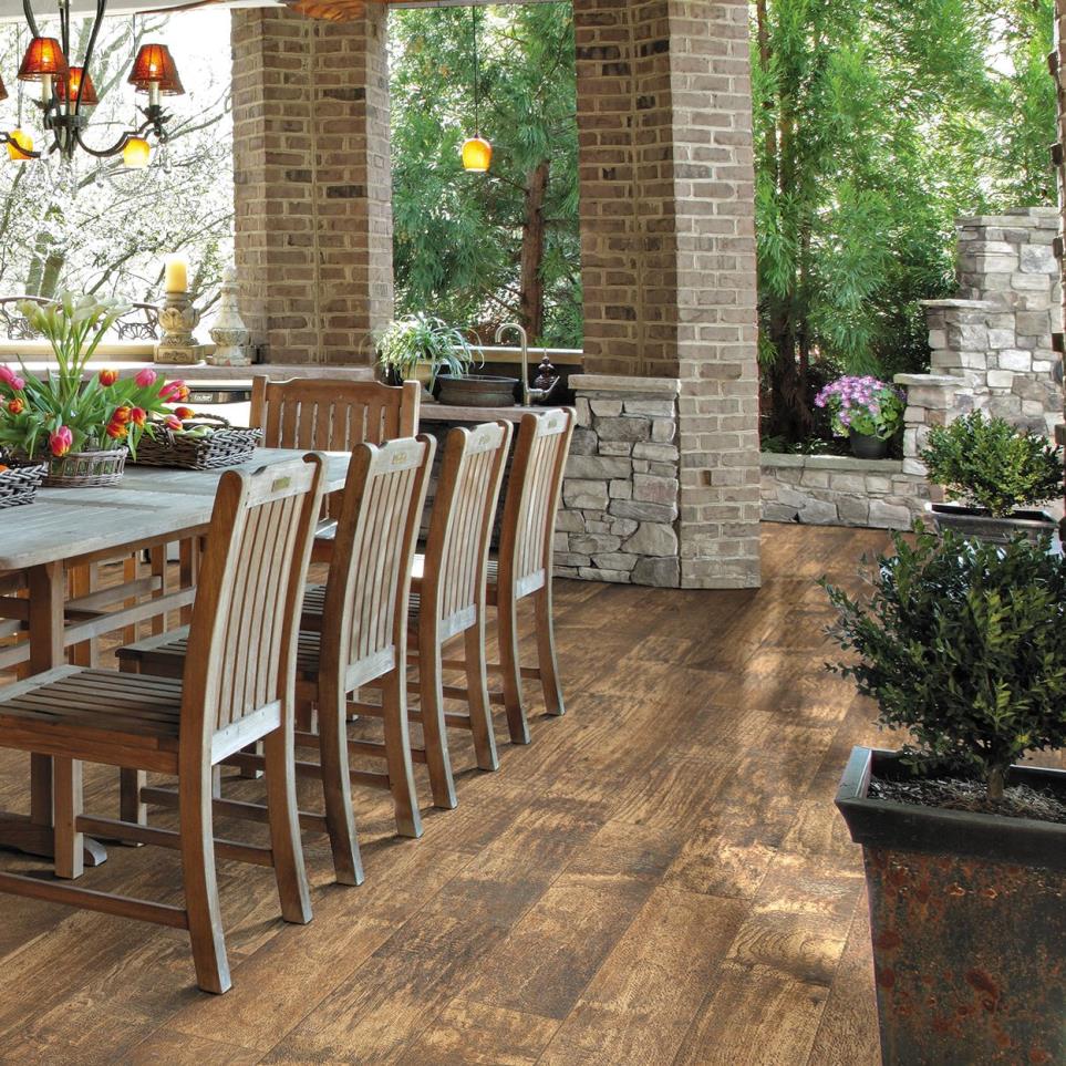 Chesterfield by Bel Terra - Bear Claw