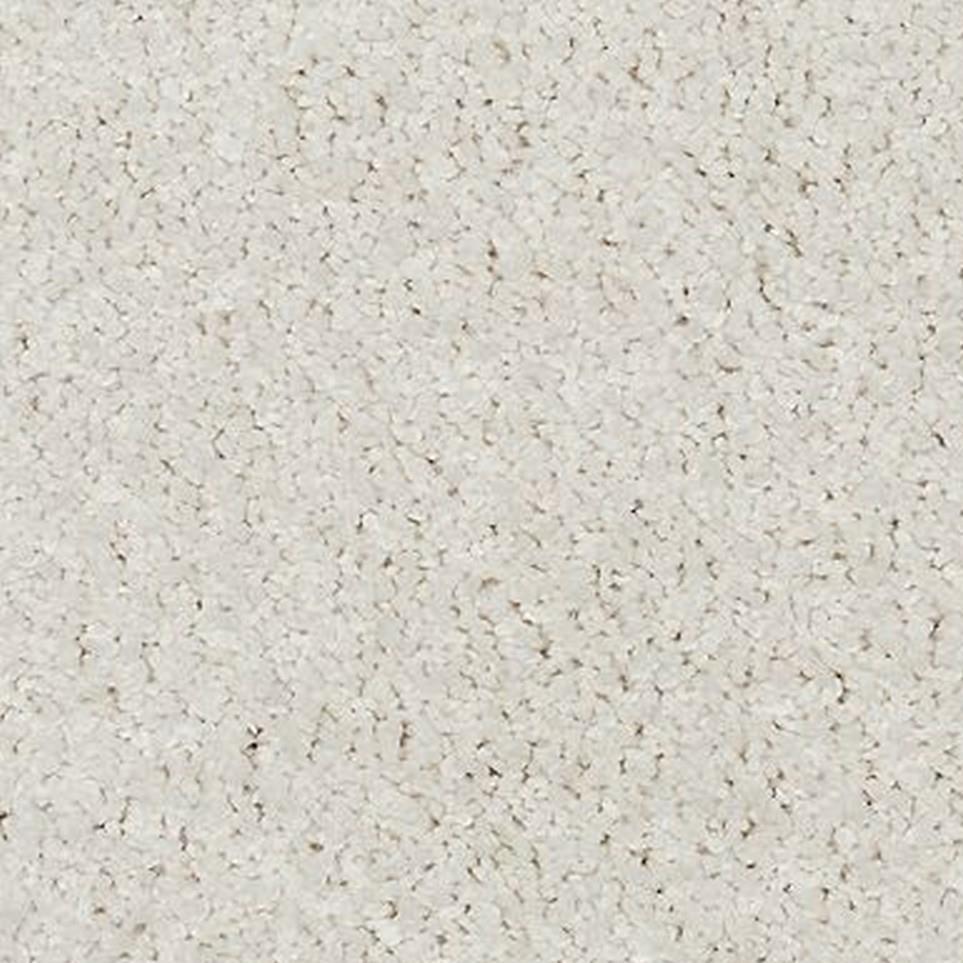 Pearl Zoomed Swatch