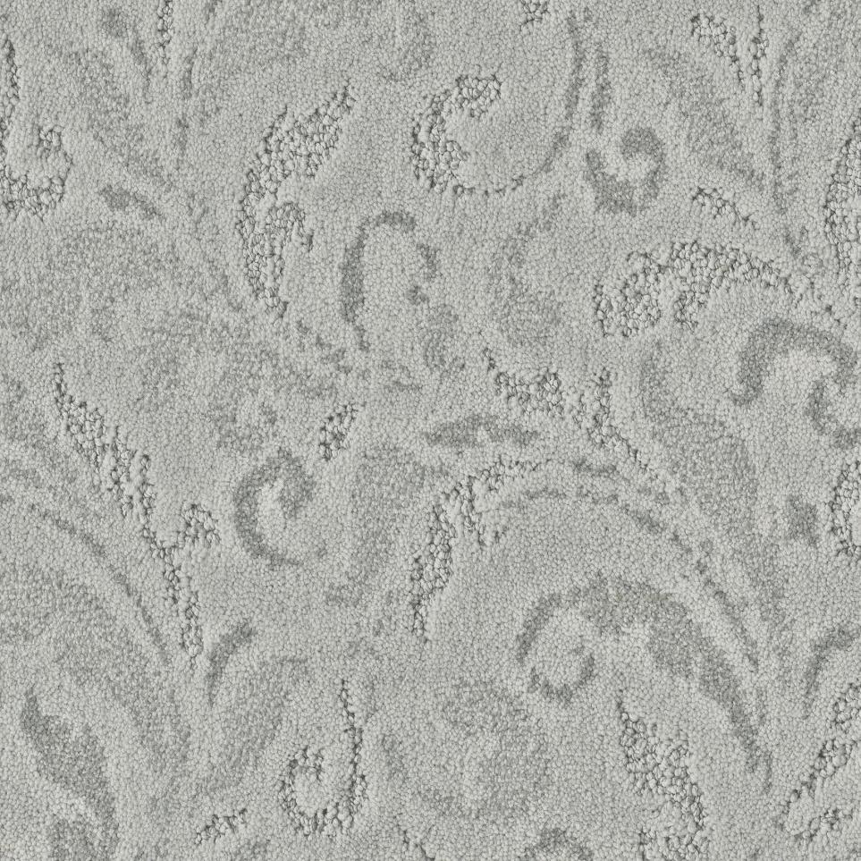 Skipper Zoomed Swatch