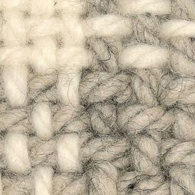 Heather Grey Zoomed Swatch