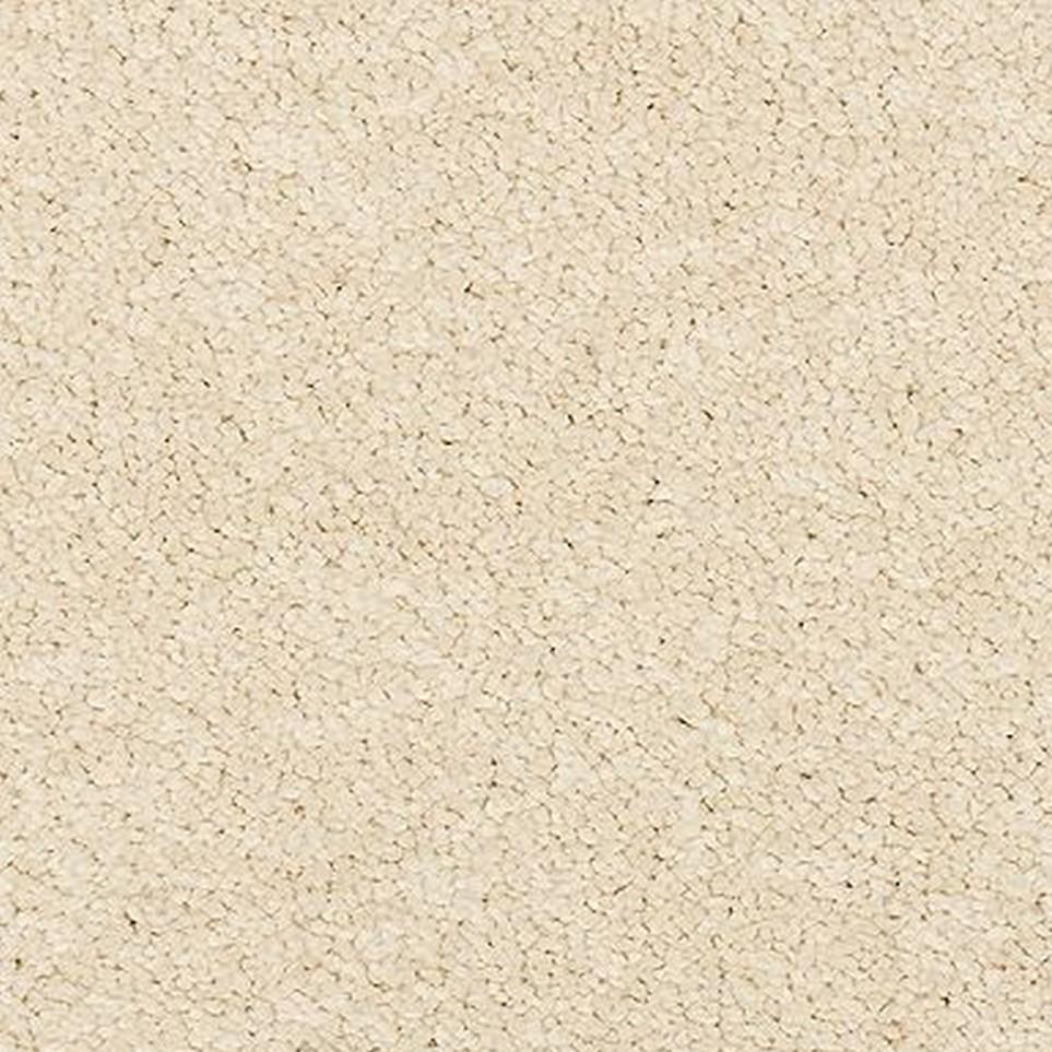 Cream Zoomed Swatch