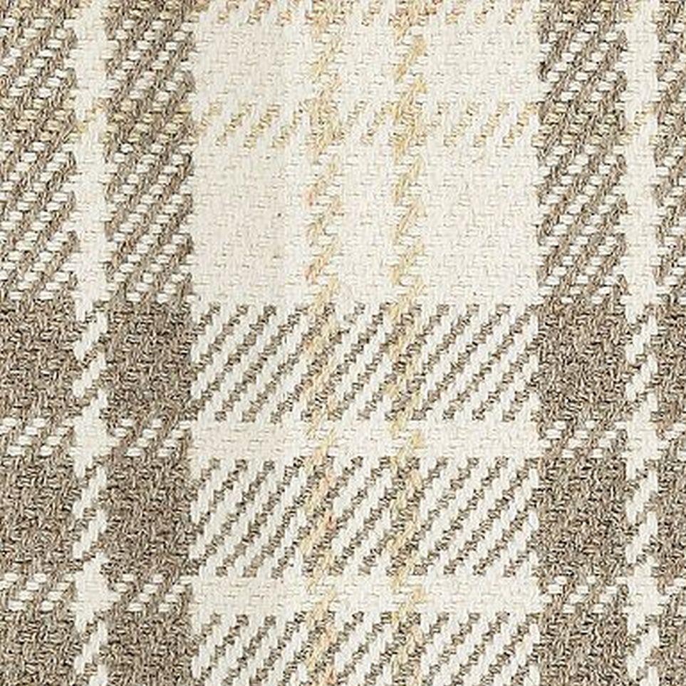 Fiona Zoomed Swatch