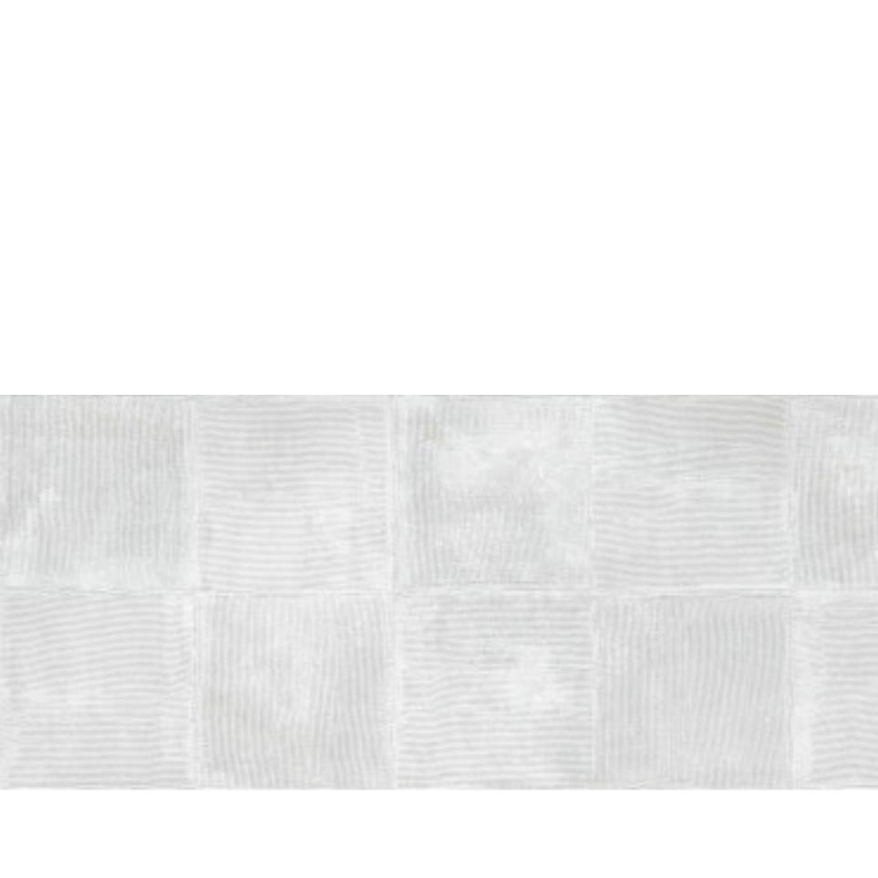White Zoomed Swatch