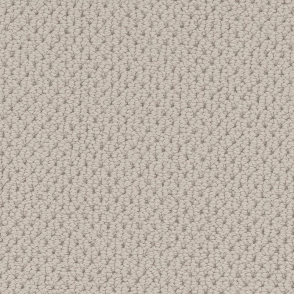 Luna Mist Zoomed Swatch