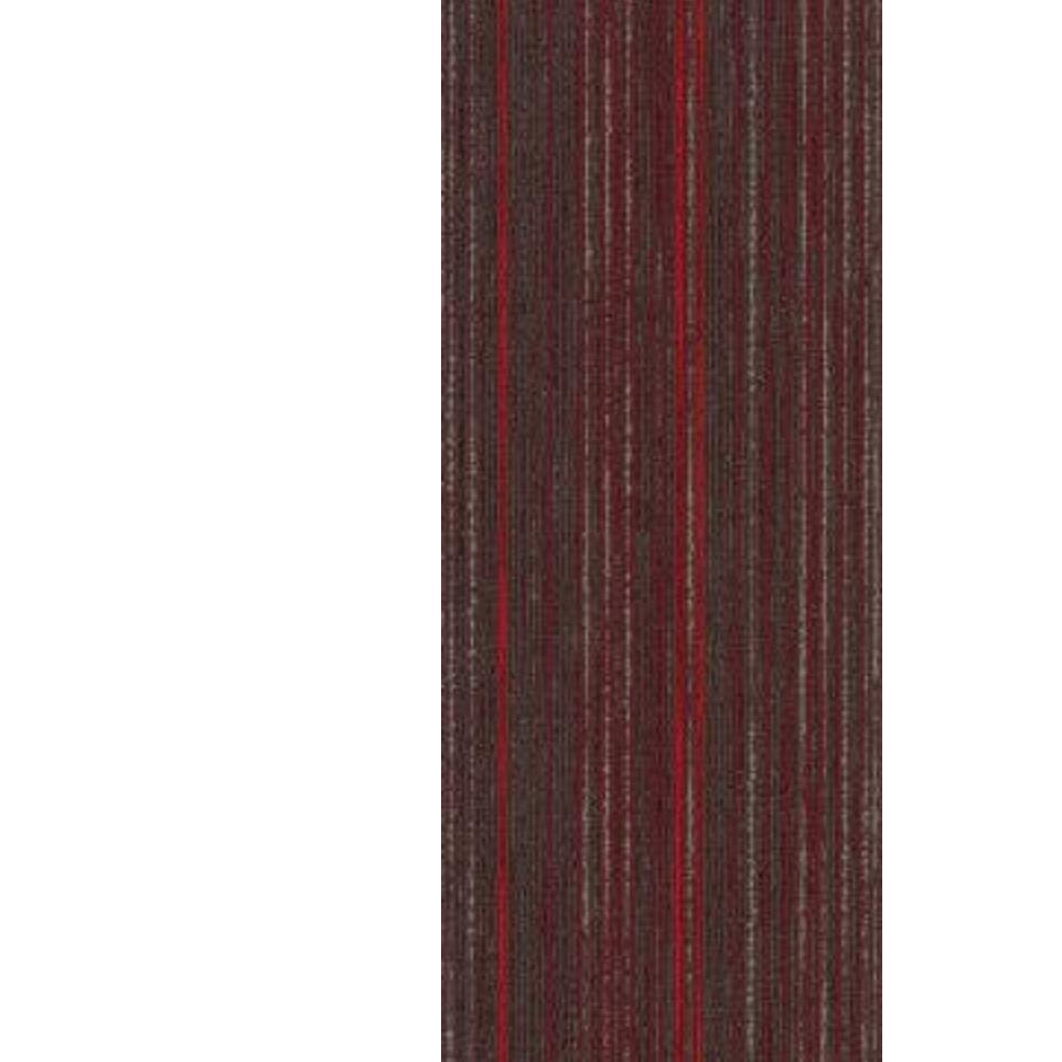Garnet Zoomed Swatch