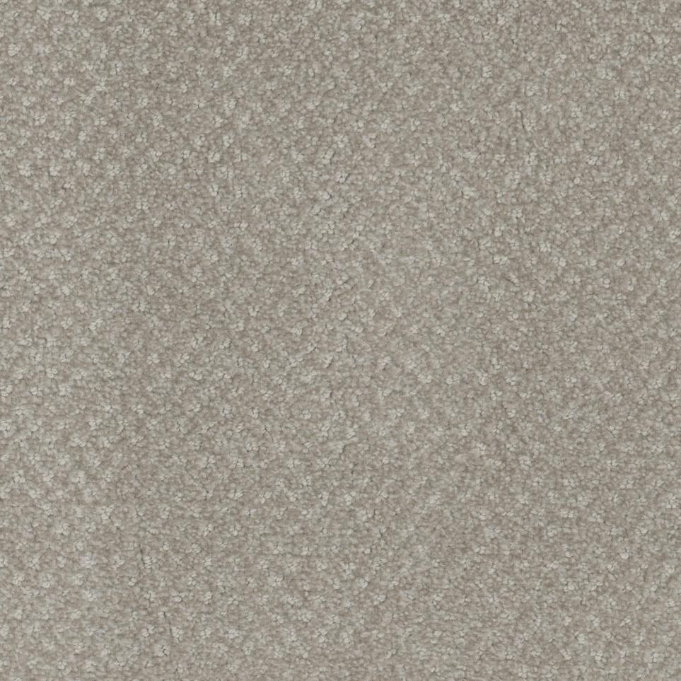 Lively Field Zoomed Swatch