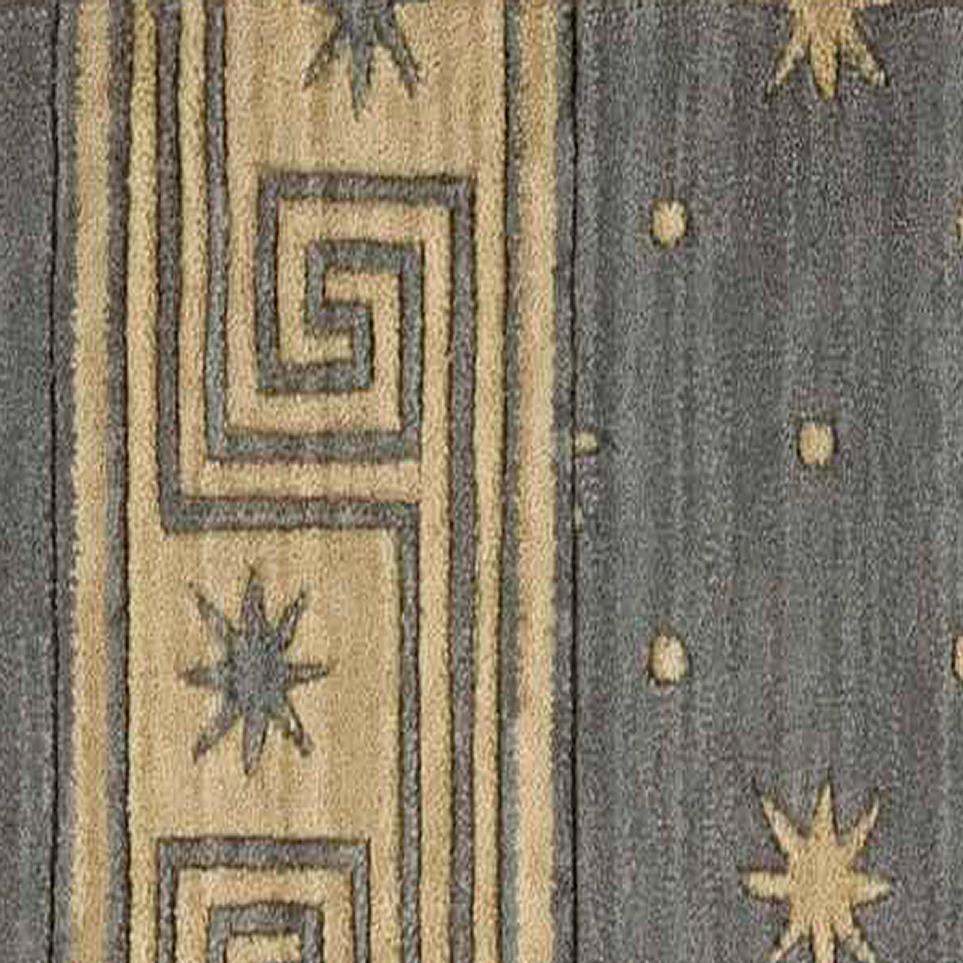 Spruce Zoomed Swatch