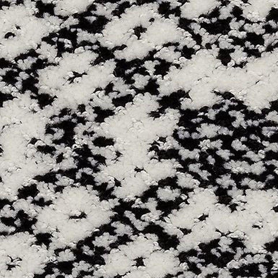 Hidden Gem Zoomed Swatch
