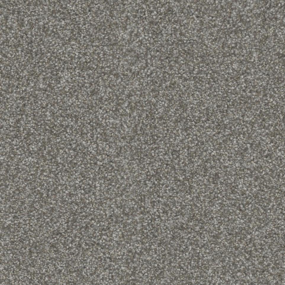 Common Wealth Zoomed Swatch