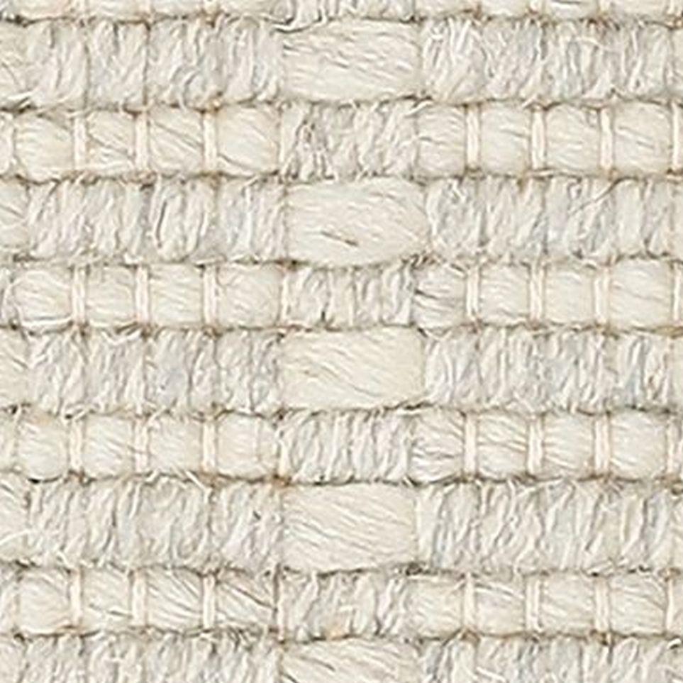 Fresh Cream Zoomed Swatch