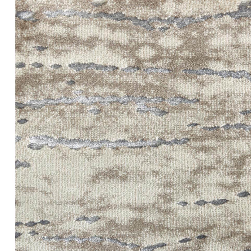 Ecru Zoomed Swatch