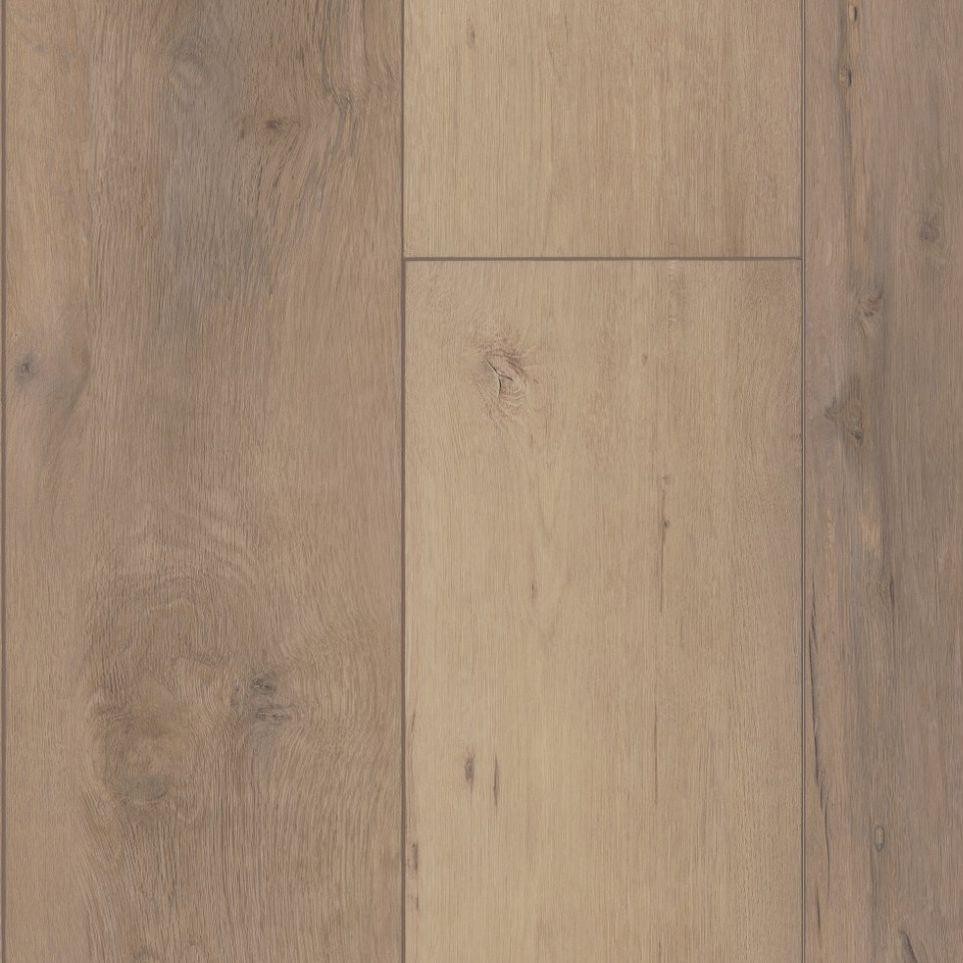 Madrid Oak Zoomed Swatch