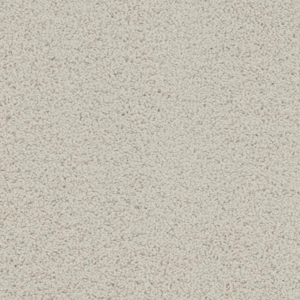 Illuminsting Zoomed Swatch