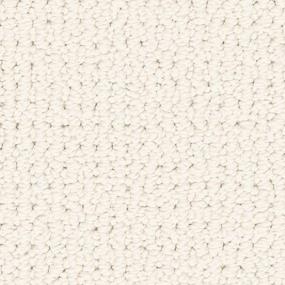 Pearl Zoomed Swatch