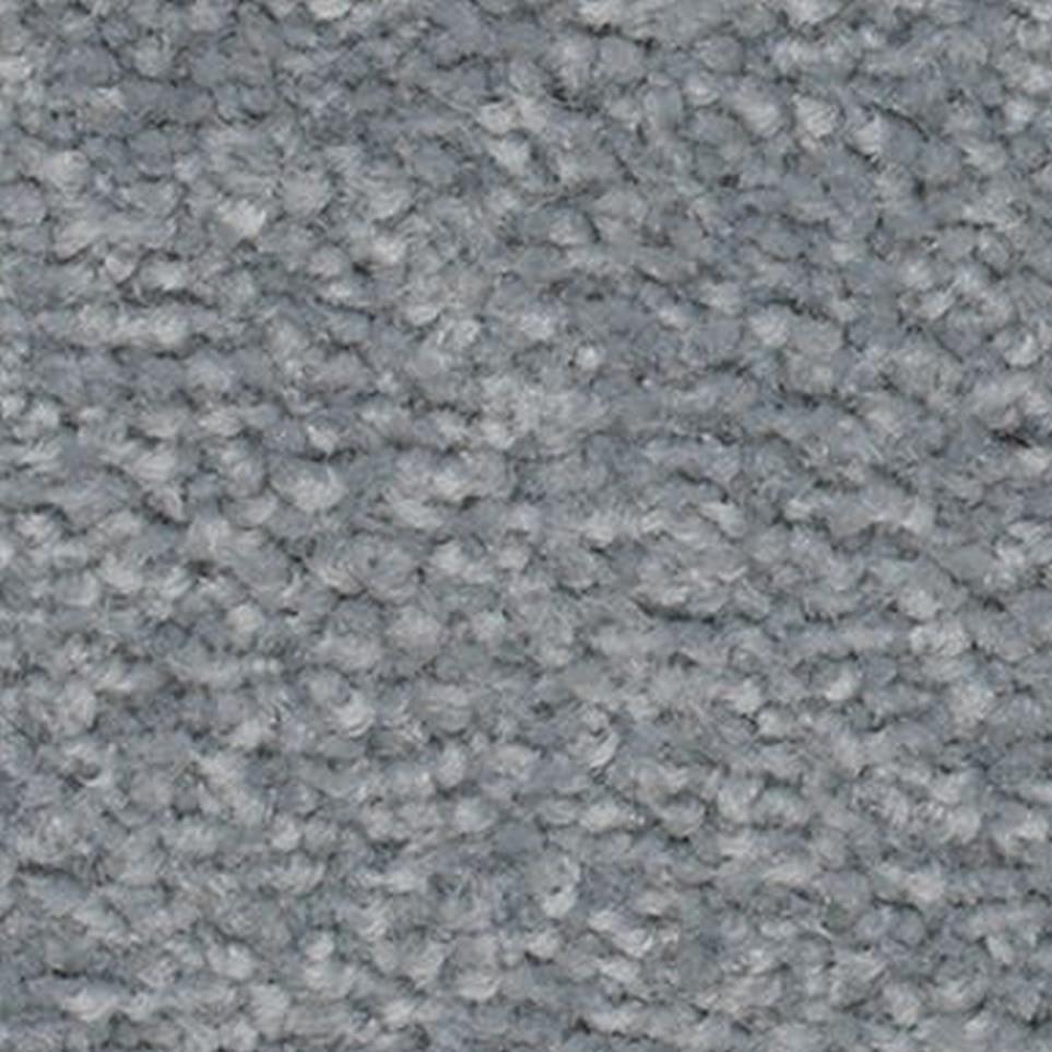 Revolution Zoomed Swatch