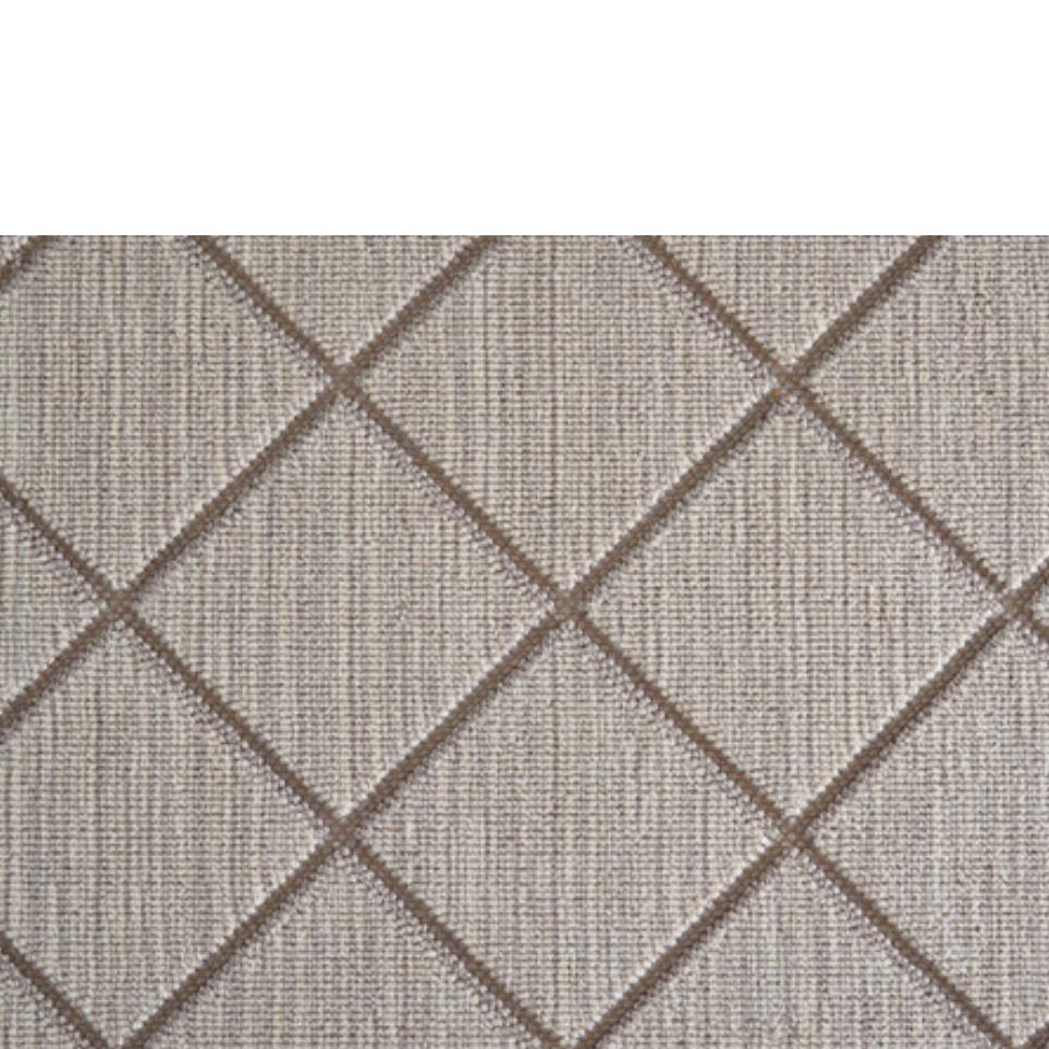 Dove Zoomed Swatch
