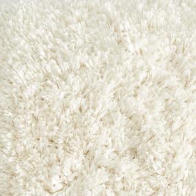 White Chocolate Zoomed Swatch