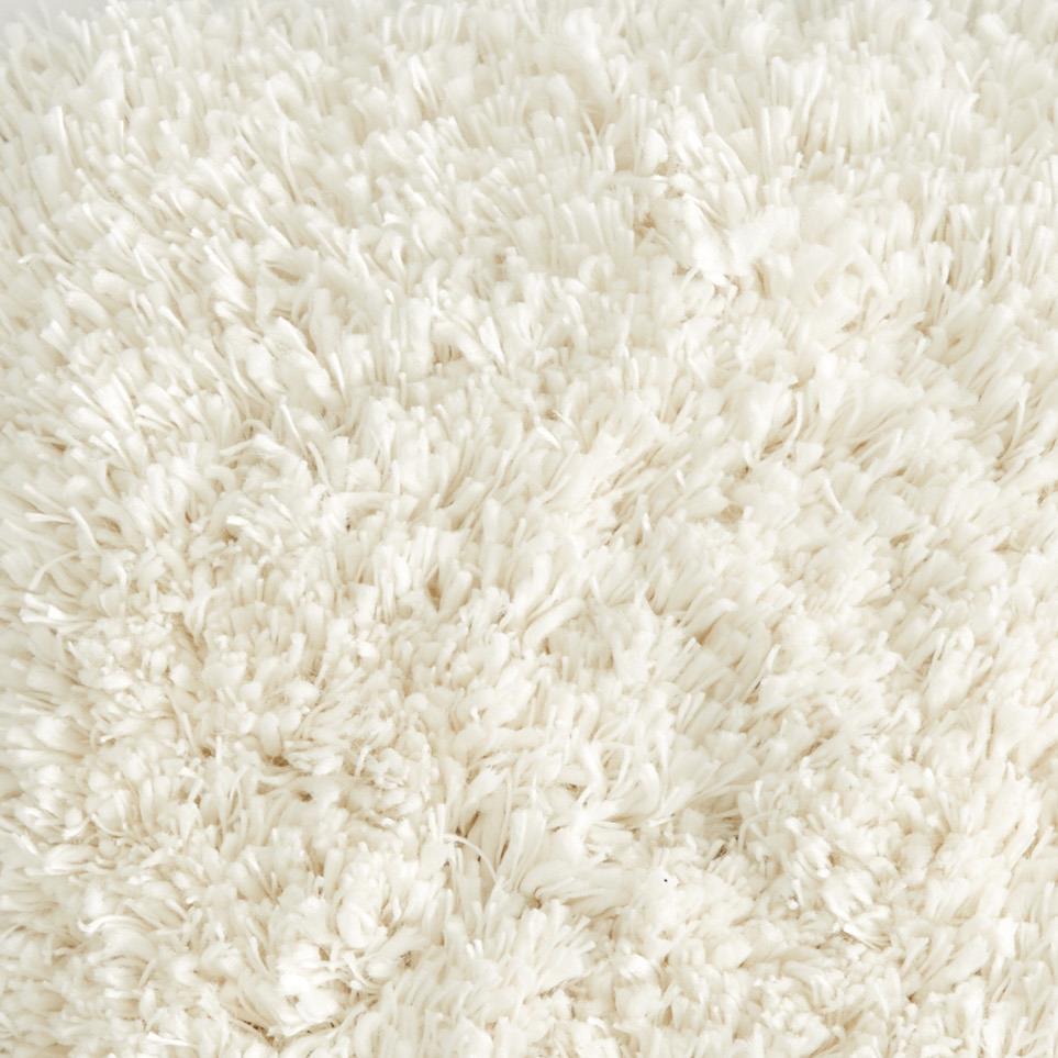 White Chocolate Zoomed Swatch