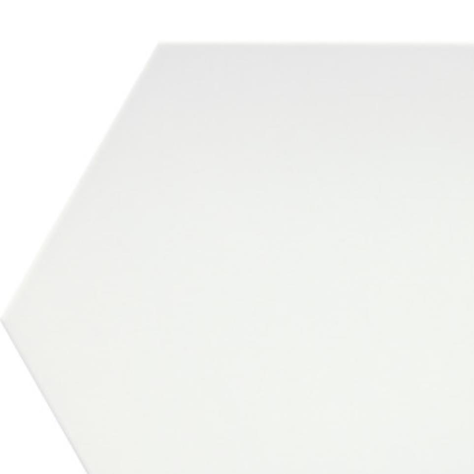 White Zoomed Swatch