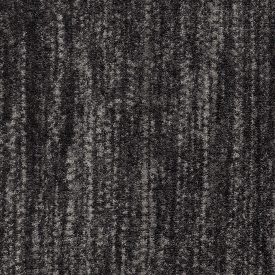 Tuxedo Zoomed Swatch