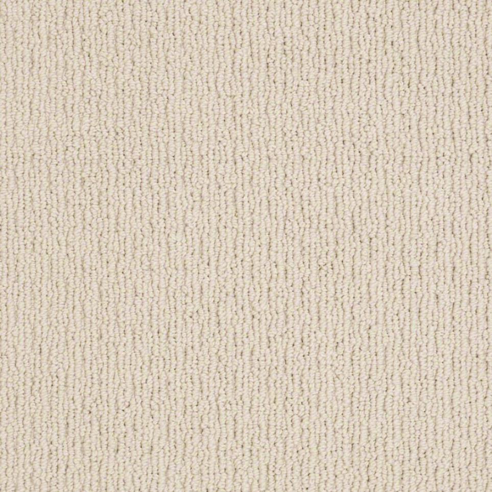 Chic Cream Zoomed Swatch