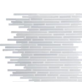 White Ice Glass Zoomed Swatch