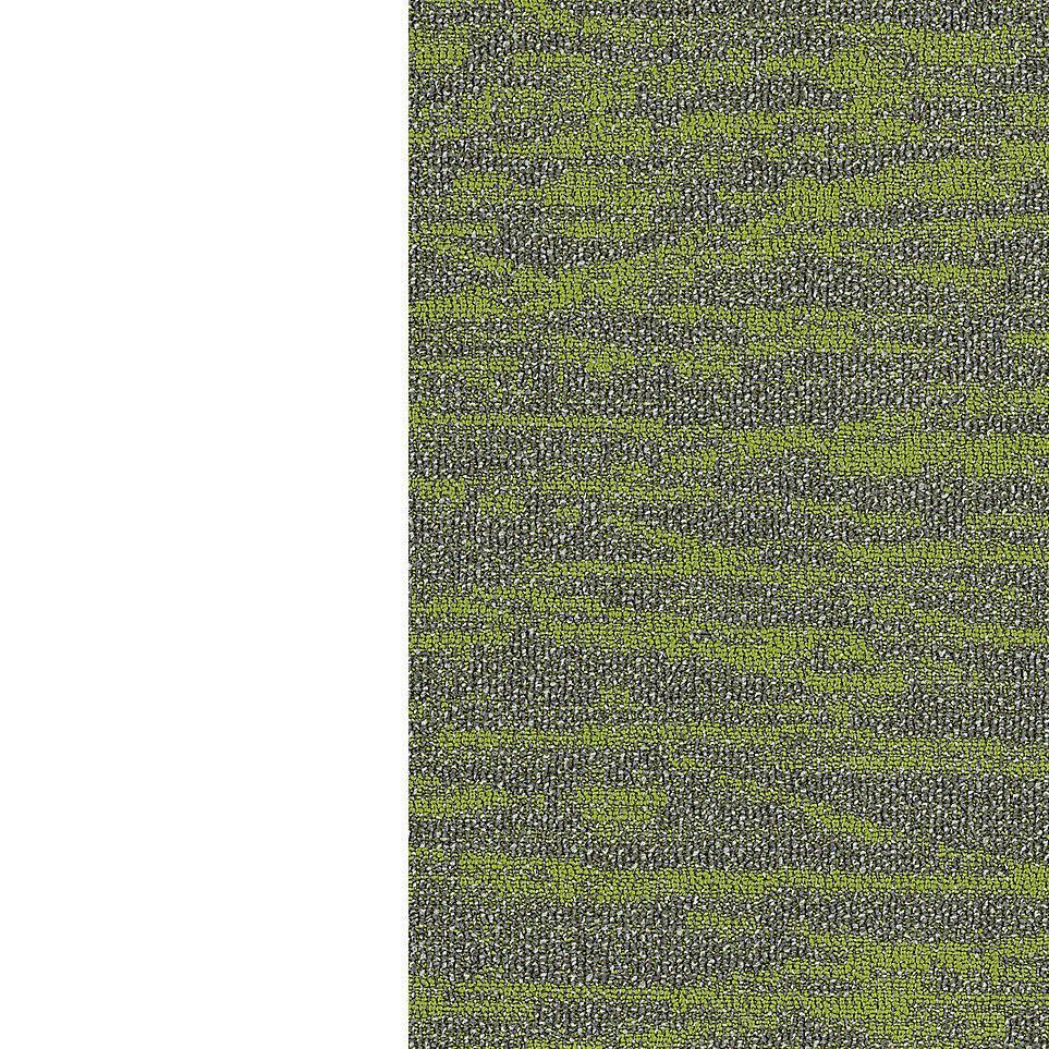 Grassy Way Zoomed Swatch