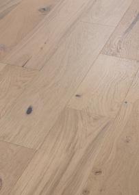 Elegance Oak - Croissant Swatch