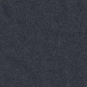 Night Out Zoomed Swatch