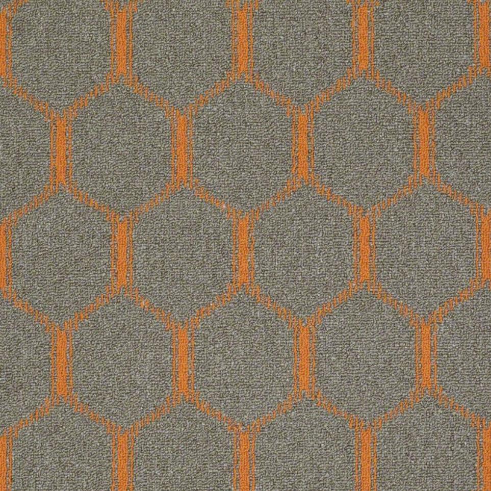 Hardy Oak Zoomed Swatch