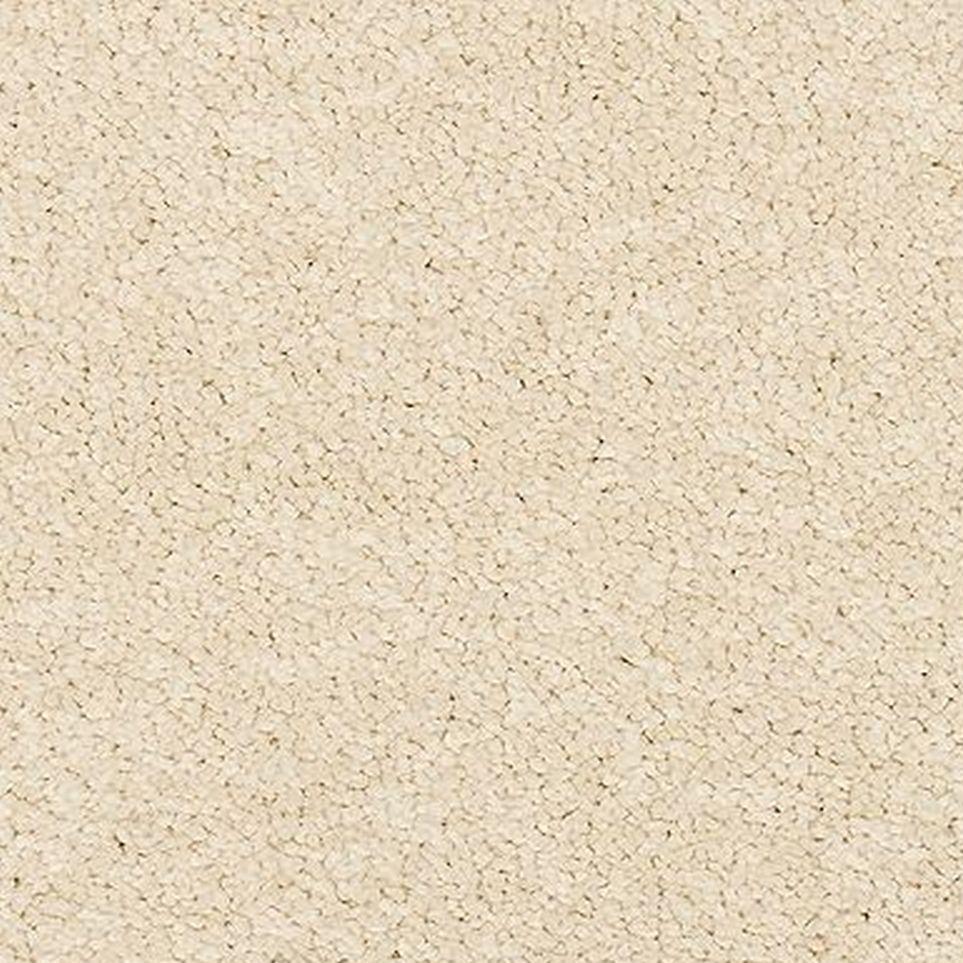 Cream Zoomed Swatch